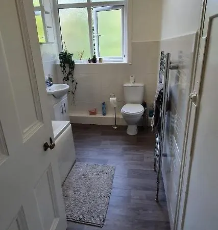 Cosy 2bed Near Roundhay Park Apartment Leeds (West Yorkshire)