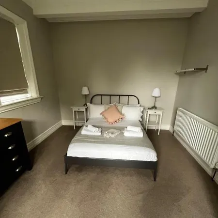 Apartment Cosy 2bed Near Roundhay Park *